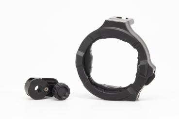 Preview: Close-up of the Isotta lens dock showing the mounting screw