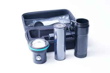 X-LIGHT M15000 Lumen Videolampe & Blitzgerät