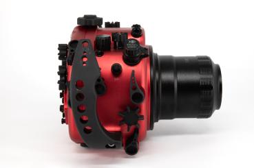 Preview: Seitenansicht des langen Isotta Macro Ports H137, montiert an einem Unterwassergehäuse (Gehäuse nicht inkludiert), um die Länge des Ports zu veranschaulichen.