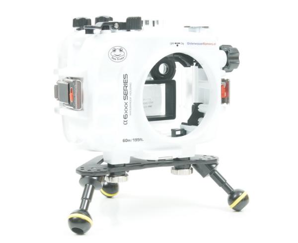 D&D housing tripod plate with 1 "ball adapter